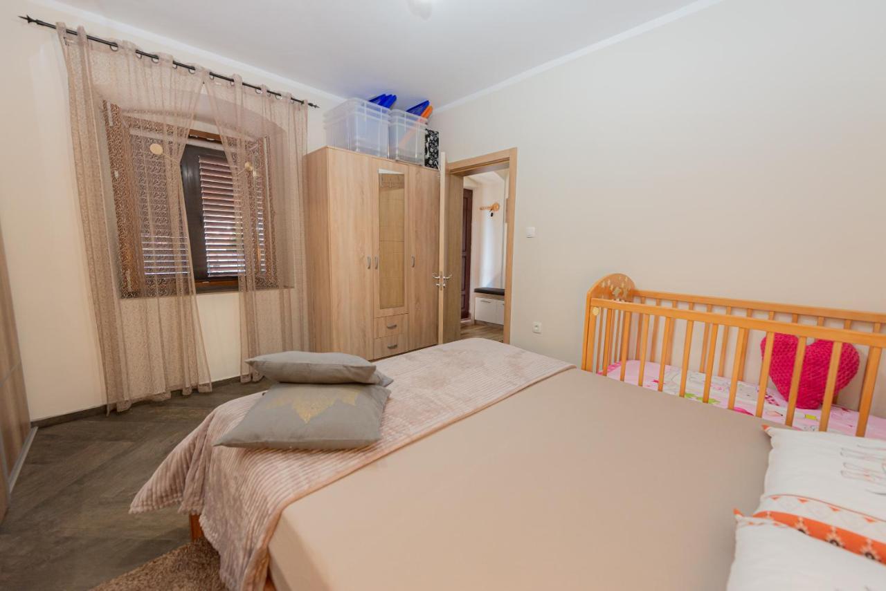 Apartamento Sea Front 171 Kotor Exterior foto