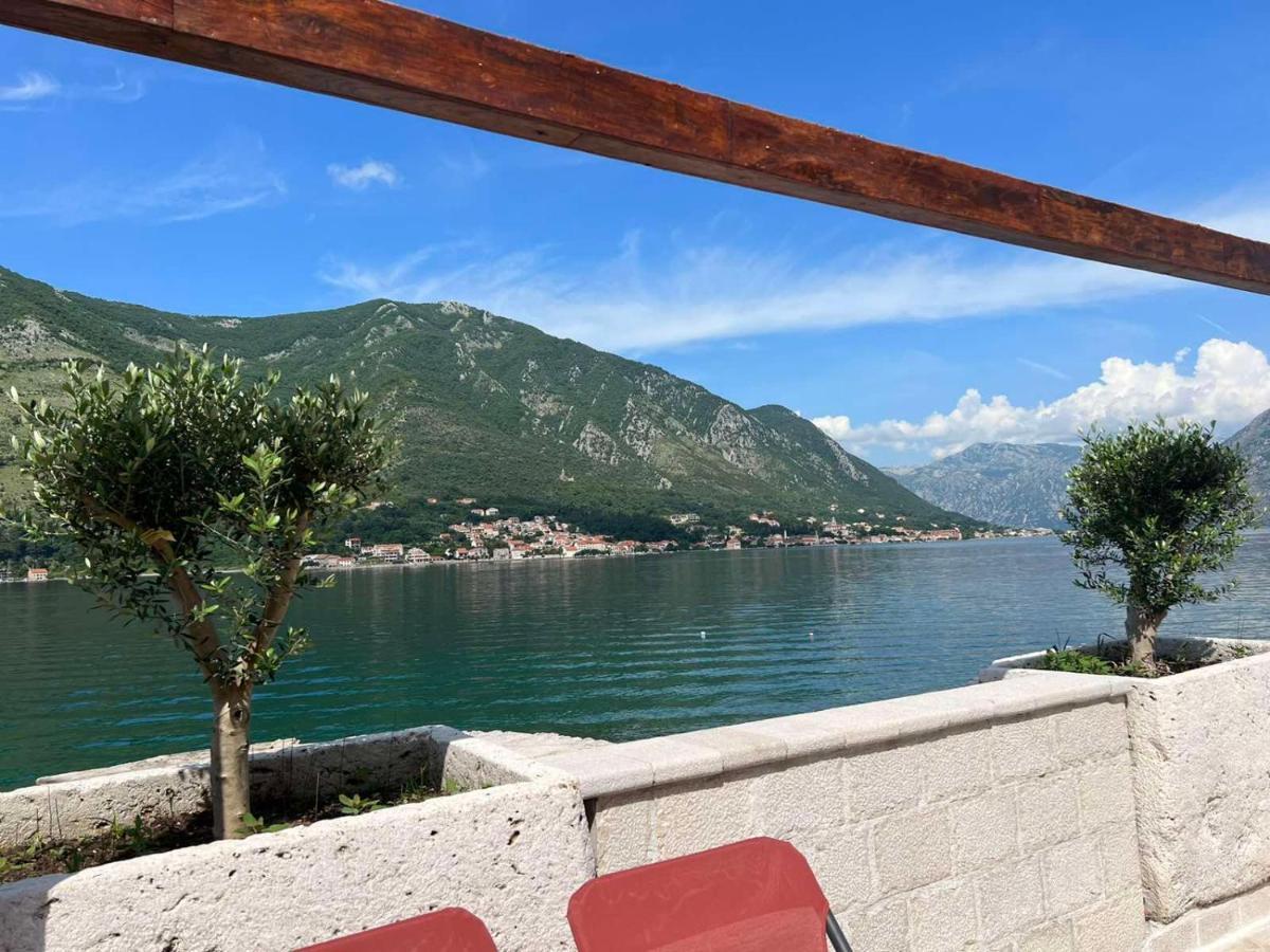 Apartamento Sea Front 171 Kotor Exterior foto