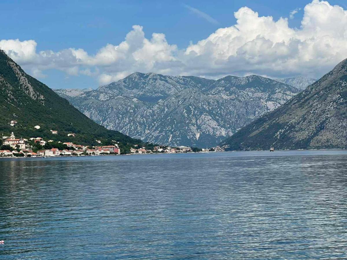 Apartamento Sea Front 171 Kotor Exterior foto